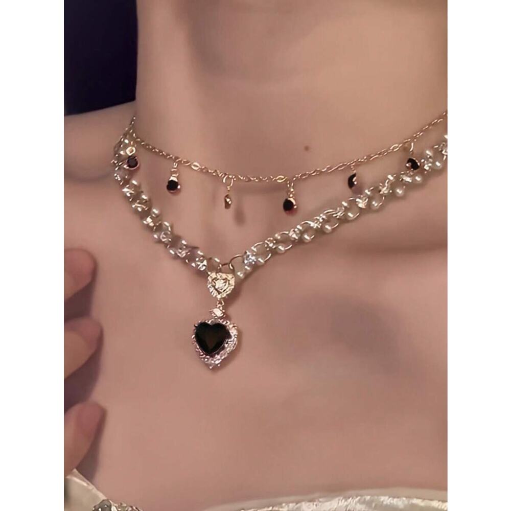 Gold Layered Choker Necklace with Black Heart Pendant – Crystal & Pearl Chain
